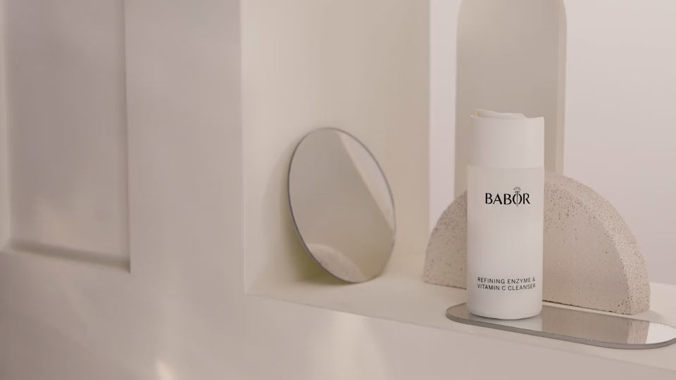 Refining Enzyme & Vitamin C Cleanser